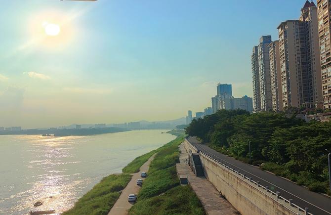 晴熱天氣持續(xù)